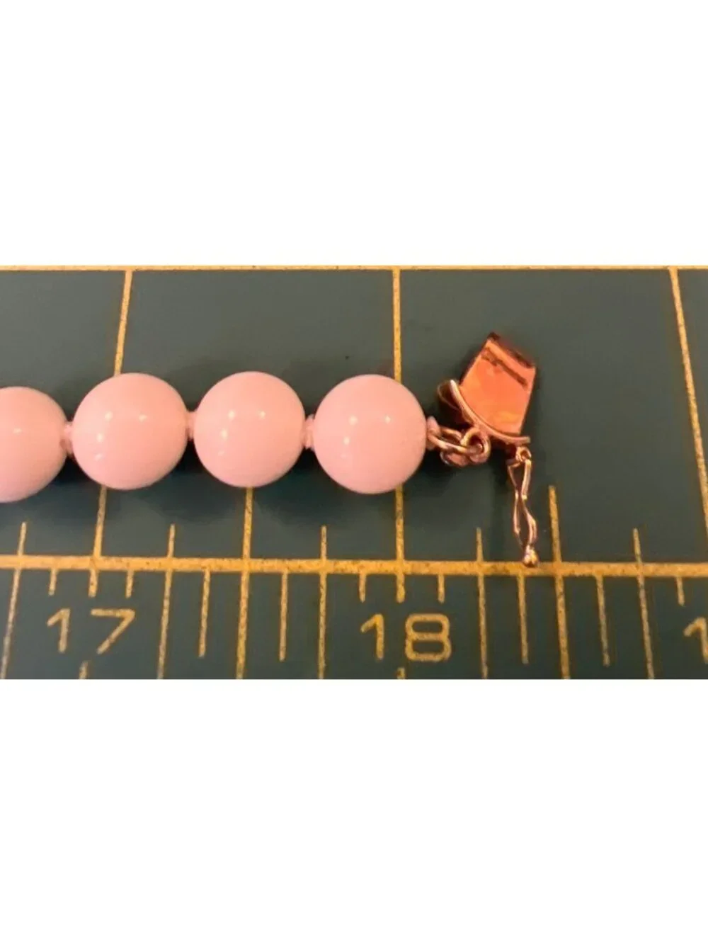 Gump's White Coral and 14K gold necklace 18